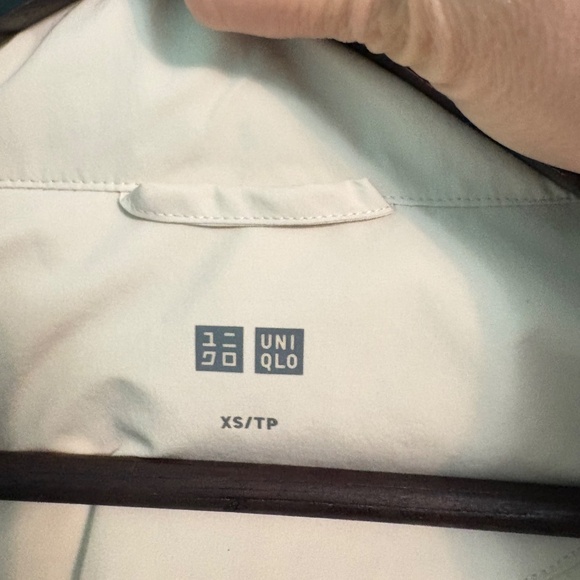 Uniqlo Hybrid Down Jacket New with tags XS - Picture 4 of 4